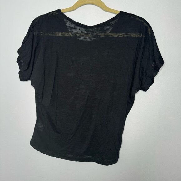 Peace generation hot topic black tee - Picture 7 of 7